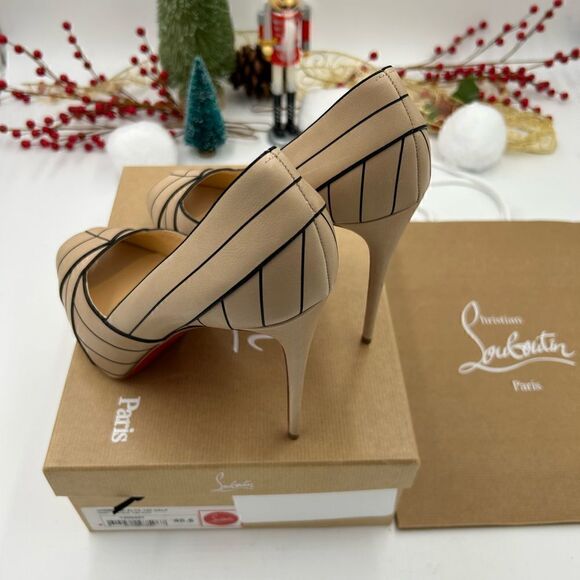 SOLD!!!!!!!        Women’s Christian Louboutin Undessin Alta 120 heels size 40.5 - Picture 7 of 11